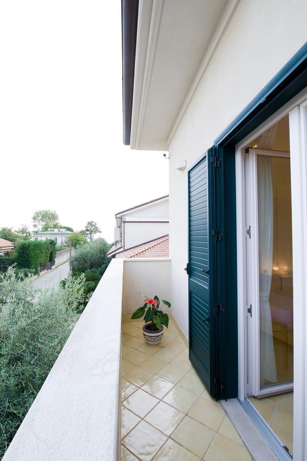 Oliveto A Mare - Suite & Apartment Ascea Dış mekan fotoğraf